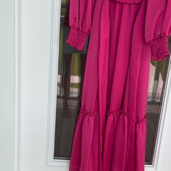 Bloomingdale’s Aqua Belted Maxi Dress EUC - Picture 7 of 7